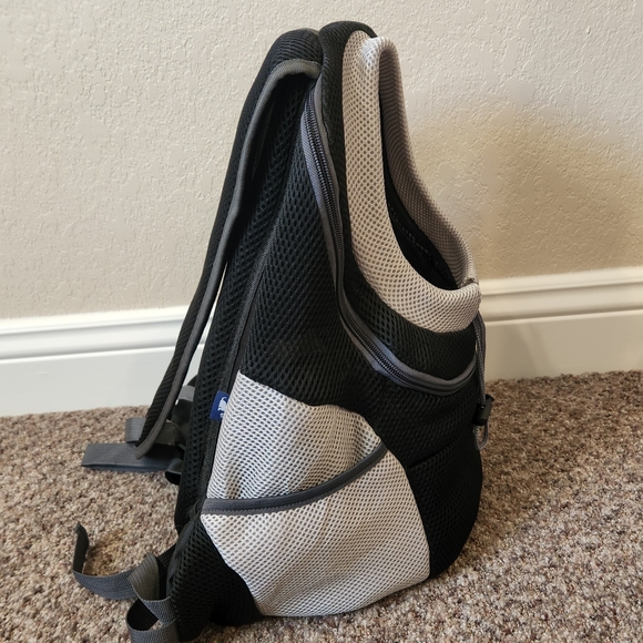 NWT Dog or Cat Travel Backpack- Size L - Picture 6 of 13